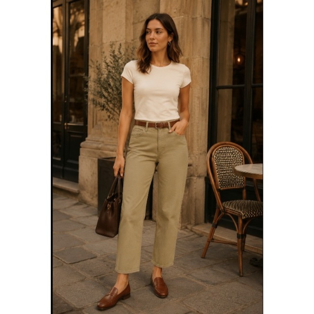Levi's Middy Straight Khaki Jeans Women 33x30 Mid Rise NWT A4690-2371